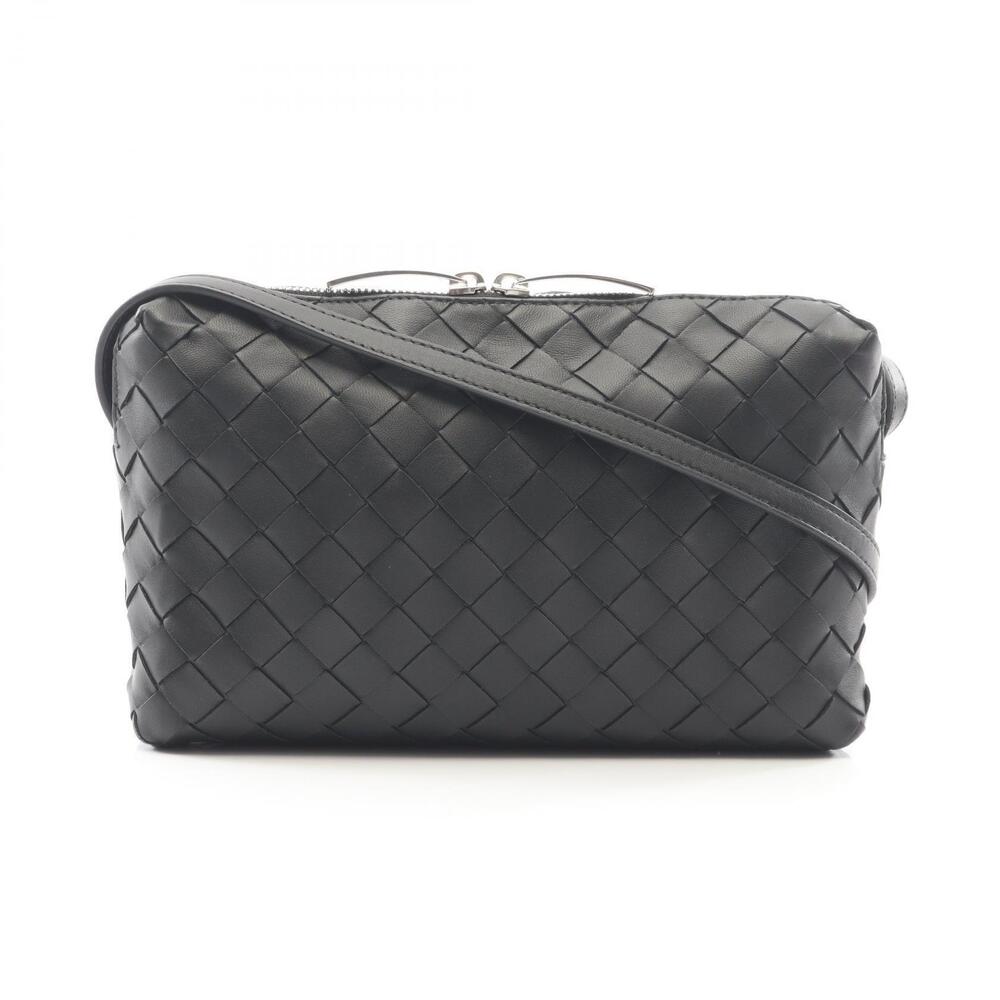 Bottega Veneta Intrecciato Shoulder Bag Leather Black